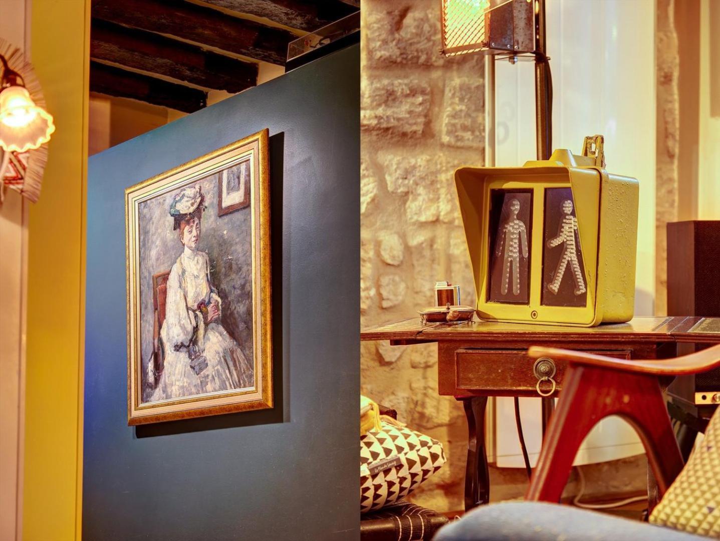 713 Colombier - Superbe A Apartment *